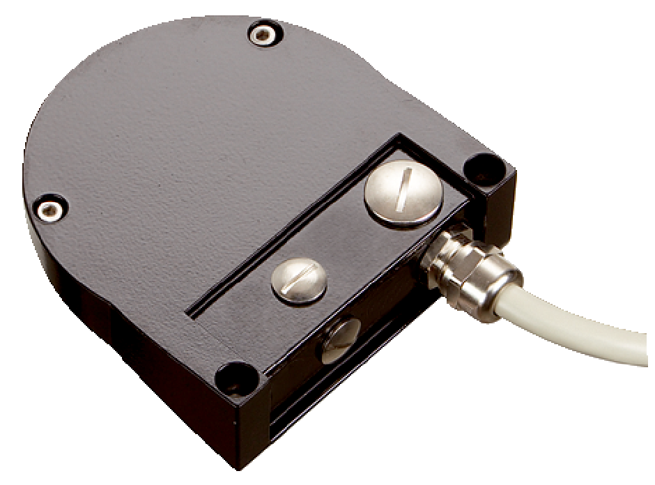 SX0B-B1114G        S300 PLUG STD