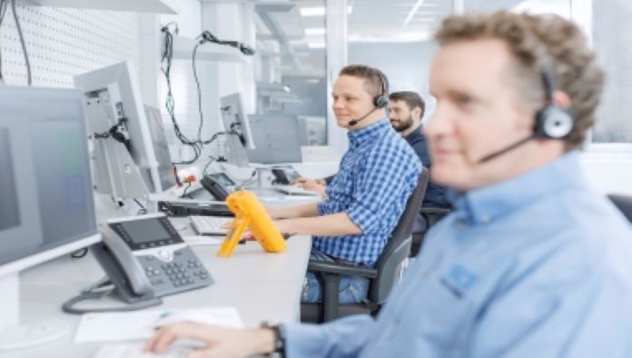 blog-article-hidden-factory-logistics-customer-service