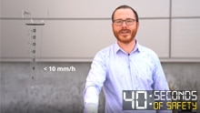A SICK expert explains how the outdoorScan3 safety laser scanner operates during moderate rain (<10 mm/h)