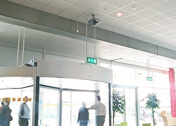 Comptage des personnes par caméras 2D ou 3D